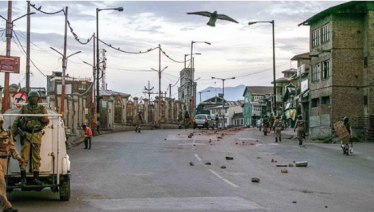 Strict lockdown in Kashmir Valley enters day 123