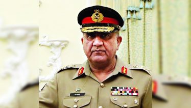 Pakistanis will fight against COVID-19 as one: Army Chief